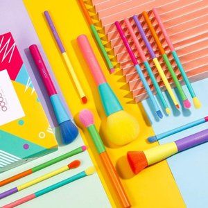 🌈 NEW 15Pcs Docolor Rainbow Makeup Brush Set 🌈